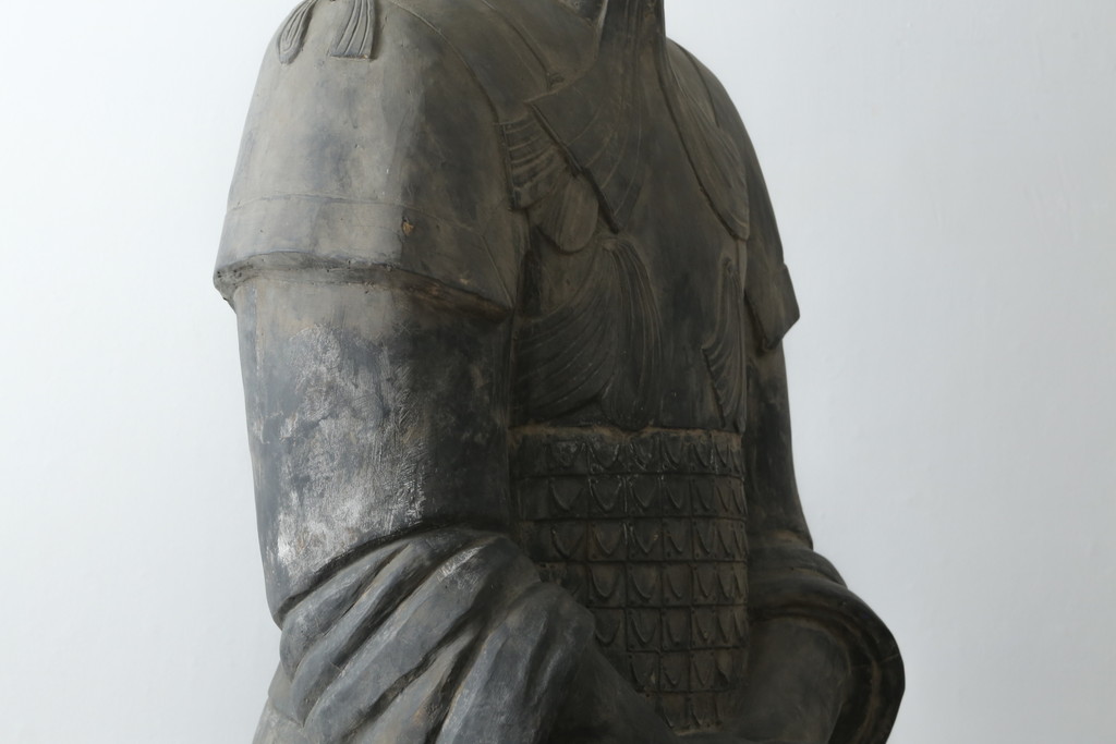 中国ビンテージ　特大!!  堂々とした立ち姿で威厳を感じさせる兵馬俑の象(焼物、オブジェ、将軍俑?、置物、ディスプレイ、店舗什器、ヴィンテージ)(R-075812)