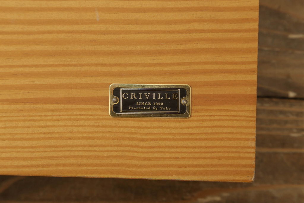 中古　美品　シャルドネ(CHARDONNAY)　CRIVILLE(クリビーレ)　パイン材　カントリースタイルの空間づくりにおすすめ!木の温かみを感じられるベッドフレーム(セミダブル)(R-053910)