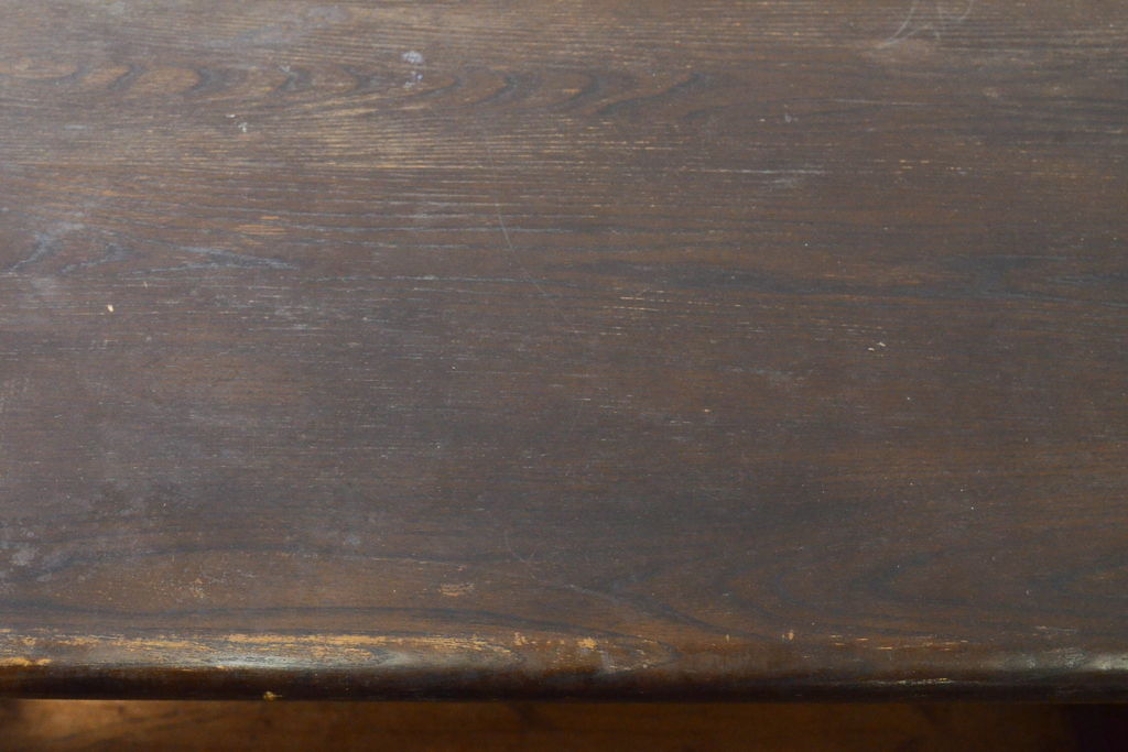 イギリスビンテージ　ERCOL(アーコール)　エルム材　クラシカルな雰囲気漂うダイニングテーブル(ヴィンテージ、4人掛け、6人掛け、食卓、作業台)(R-060853)