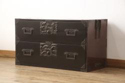 アンティーク家具　リメイク品　前板ケヤキ材　上品な佇まいの脚付き箪笥ローボード(ローテーブル、引き出し)
