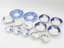 戦前　オールド香蘭社　有田焼　染付　色絵　金彩　(豆皿)約7cm　2.3寸/(花形皿)約10cm　3.2寸/(小皿)約11cm　3.4寸　(中皿)約14cm　4.6寸　様々なお料理が映える香蘭社の皿14点セット(ススキ、竹、桐、花、醤油皿、銘々皿、なます皿、深皿、変形皿、和皿、和食器、裏印、二寸三分、三寸二分、三寸四分、四寸六分)(R-080404)