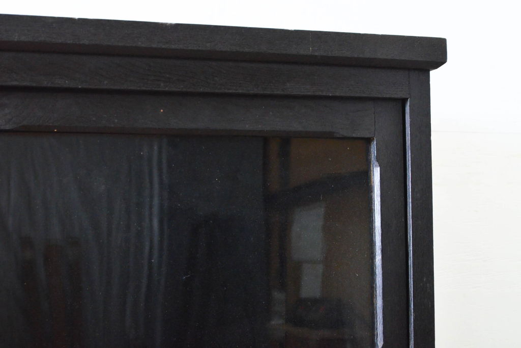 和製アンティーク 黒塗り ゆらゆらガラスが昭和レトロな雰囲気を 