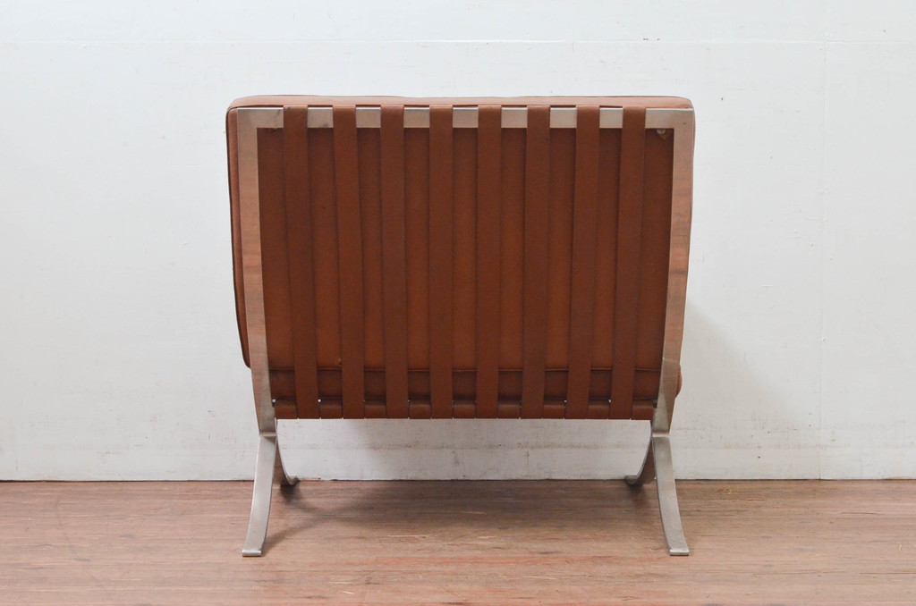 ビンテージ　本革　Knoll(ノル)　スタイリッシュなデザインでお部屋の雰囲気をカッコよくしてくれるバルセロナチェア(ラウンジチェア、1人掛けソファ、椅子、イス、ヴィンテージ)(R-078026)