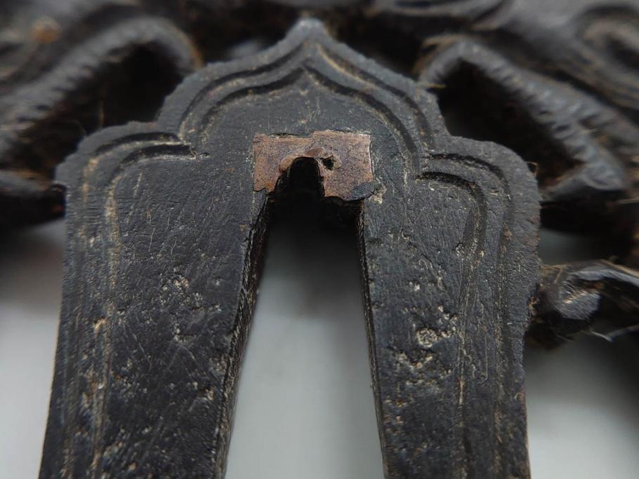 時代武具　鉄地　瓜形　透かし　龍の図　波に千鳥図　匠の美技が光る鍔2点セット(彫刻、刀装具)(R-080544)　