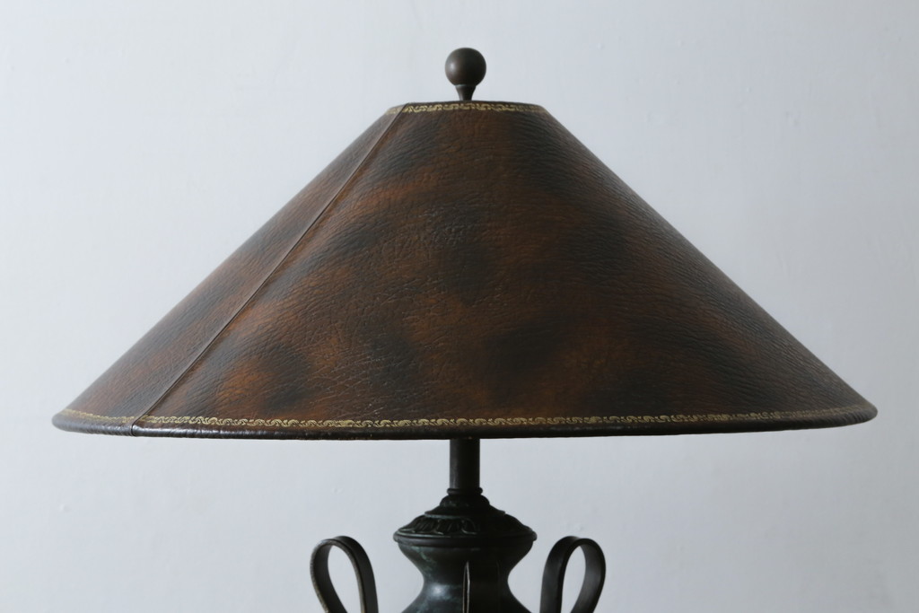 中古　美品　イギリス　MAITLAND-SMITH(メートランドスミス)　細部まで意匠を凝らした高級感のあるデザインが魅力的なフロアスタンド(フロアランプ、スタンド照明、シェードライト、英国)(定価推定40万円以上)(R-080540)
