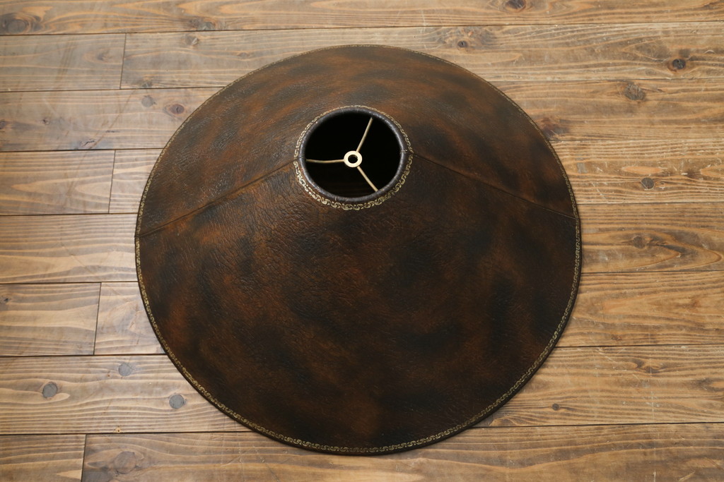 中古　美品　イギリス　MAITLAND-SMITH(メートランドスミス)　細部まで意匠を凝らした高級感のあるデザインが魅力的なフロアスタンド(フロアランプ、スタンド照明、シェードライト、英国)(定価推定40万円以上)(R-080540)