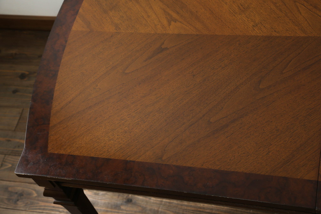 中古　美品　DREXEL HERITAGE(ドレクセルヘリテイジ)　FRANCESCA(フランチェスカ)シリーズ　優美な佇まいのダイニングテーブル(エクステンションテーブル、拡張式テーブル、4人掛け、6人掛け、食卓)(R-074742)