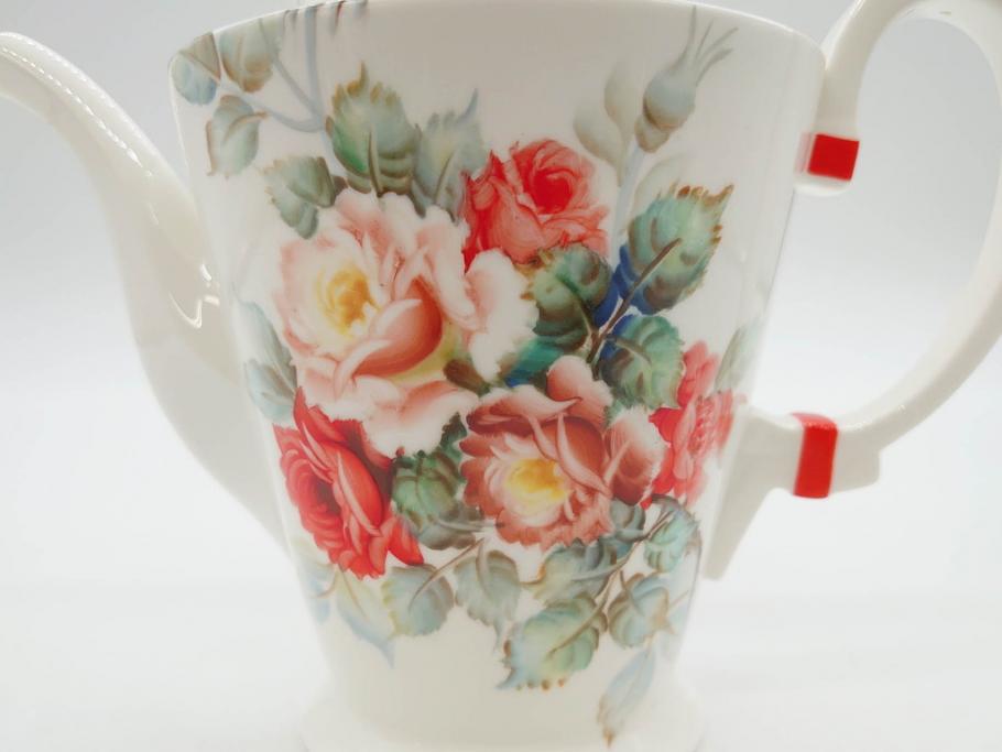 オールドノリタケ　NORITAKE　薔薇文様のデザインが上品な印象を与えるティーセット(バラ、ティーカップ&ソーサー6客、ティーポット、シュガーポット、ミルクポット、クリーマー、C&S、洋食器)(R-074867)