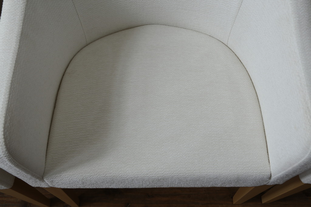 中古　短期展示品　美品　相合家具製作所(SOGOKAGU)　パルマ(PALMA)　シンプルなデザインが魅力的なアームチェア4脚セット(一人掛けソファ、1人掛けソファ、ラウンジチェア、パーソナルチェア)(R-068989)