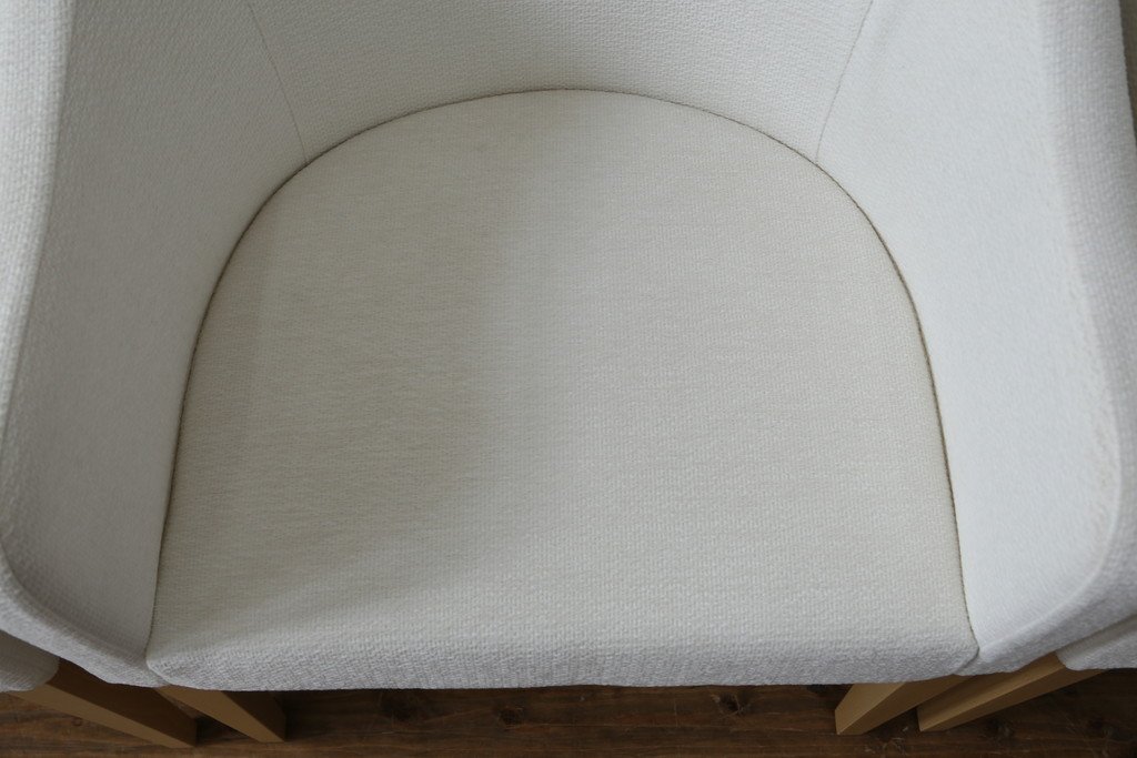中古　短期展示品　美品　相合家具製作所(SOGOKAGU)　パルマ(PALMA)　シンプルなデザインが魅力的なアームチェア4脚セット(一人掛けソファ、1人掛けソファ、ラウンジチェア、パーソナルチェア)(R-068990)