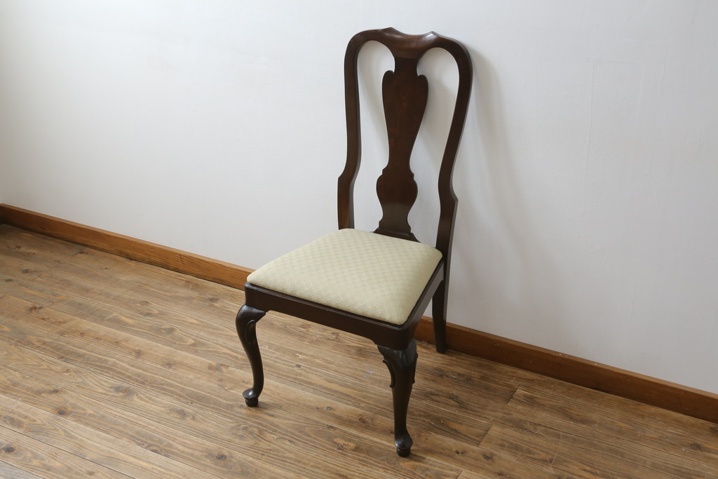 中古　DREXEL HERITAGE(ドレクセルヘリテイジ)　VINTAGE CHERRY(ビンテージチェリー)シリーズの猫脚付きチェア(ダイニングチェア、椅子、イス)(R-079204)