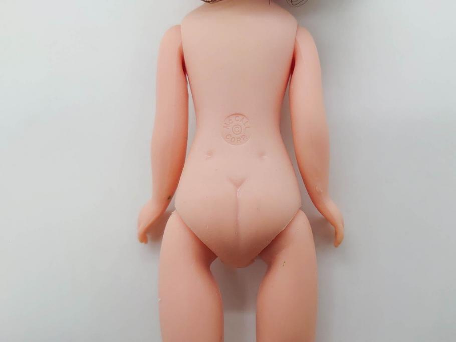 Tiny Betsy McCall(タイニー・ベッツィー・マッコール)　パッチリとした瞳が愛らしい人形と服や小物セット(ファッションドール、着せ替え人形、女の子、目つむり人形、アメリカ、ブリンキング・アイ、外箱付き)(R-080556)