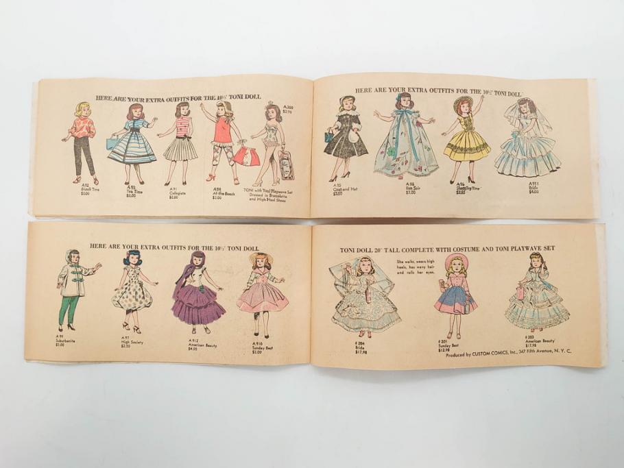 Tiny Betsy McCall(タイニー・ベッツィー・マッコール)　パッチリとした瞳が愛らしい人形と服や小物セット(ファッションドール、着せ替え人形、女の子、目つむり人形、アメリカ、ブリンキング・アイ、外箱付き)(R-080556)