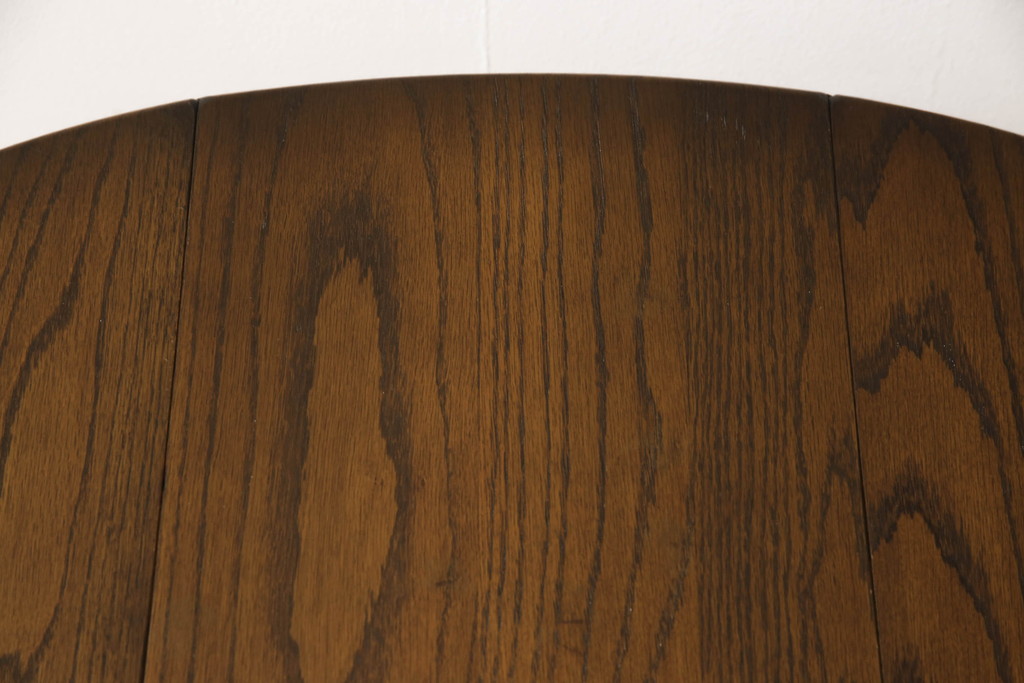 イギリスビンテージ　Old Charm(オールドチャーム)　オーク材　挽き物の脚が目を惹くミニゲートレッグテーブル(バタフライテーブル、サイドテーブル、ローテーブル、カフェテーブル、コーヒーテーブル、ラウンドテーブル、ヴィンテージ)(R-065200)