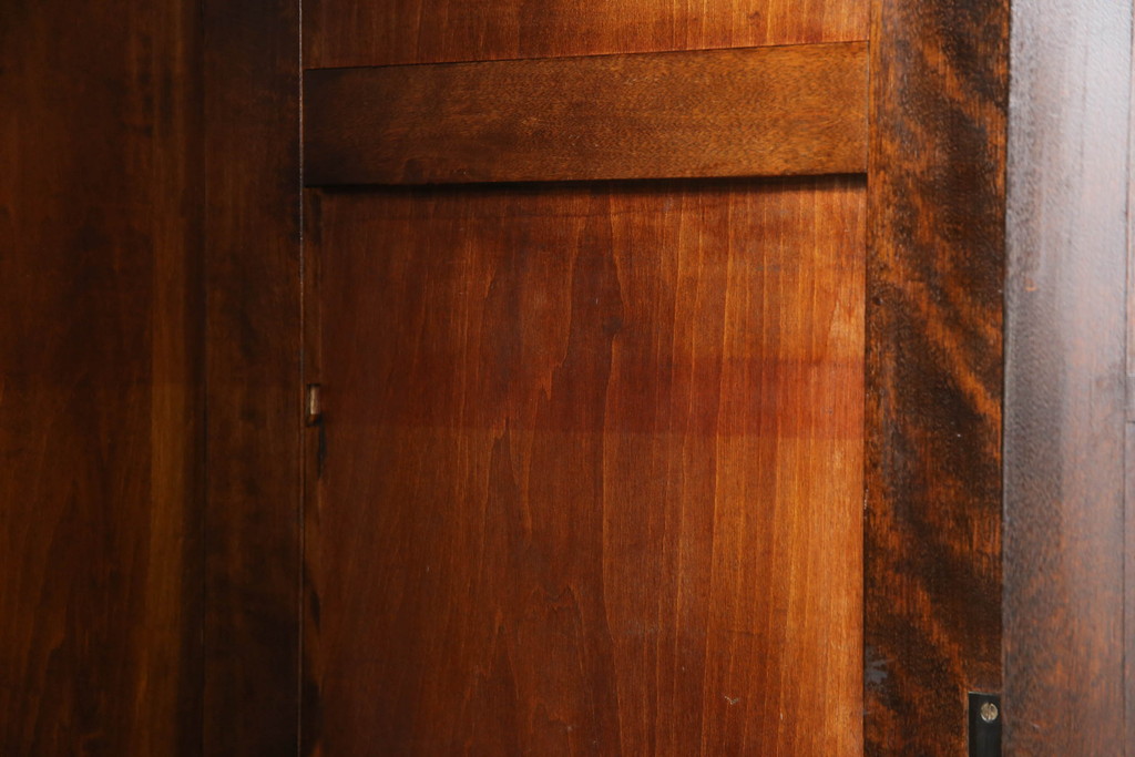 中古　美品　松本民芸家具　シックな佇まいが魅力のG-1型面取り食器棚(収納棚、戸棚、カップボード、飾り棚、キャビネット)(R-064887)
