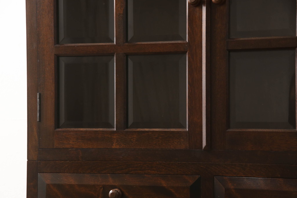 中古　美品　松本民芸家具　シックな佇まいが魅力のG-1型面取り食器棚(収納棚、戸棚、カップボード、飾り棚、キャビネット)(R-064887)