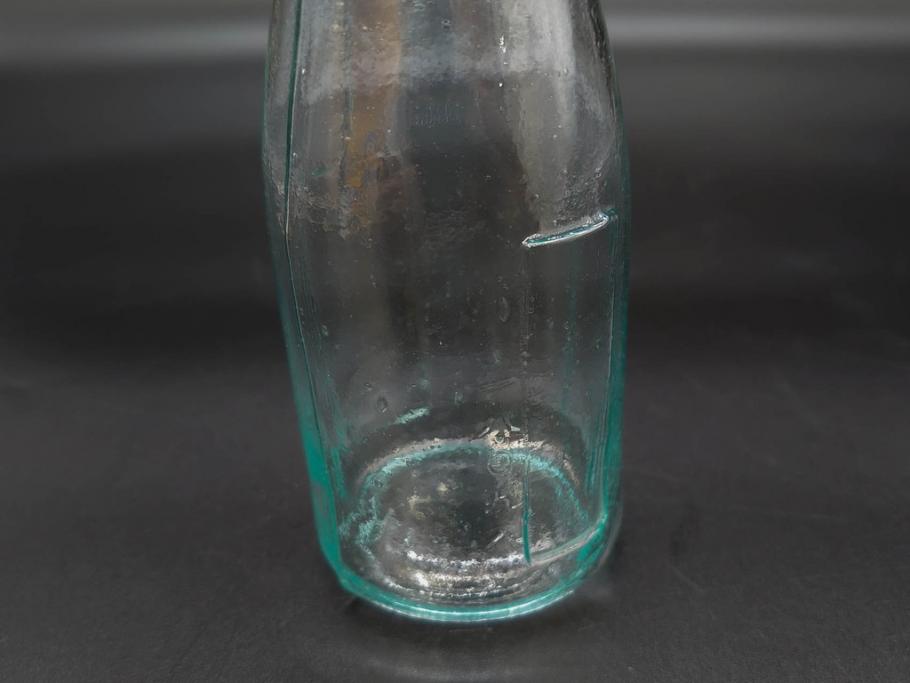 大正～昭和初期　気泡が味わい深いボトル瓶5点セット(ガラスビン、ガラス瓶、硝子、薬瓶、花瓶、花入、花器)(R-076943)