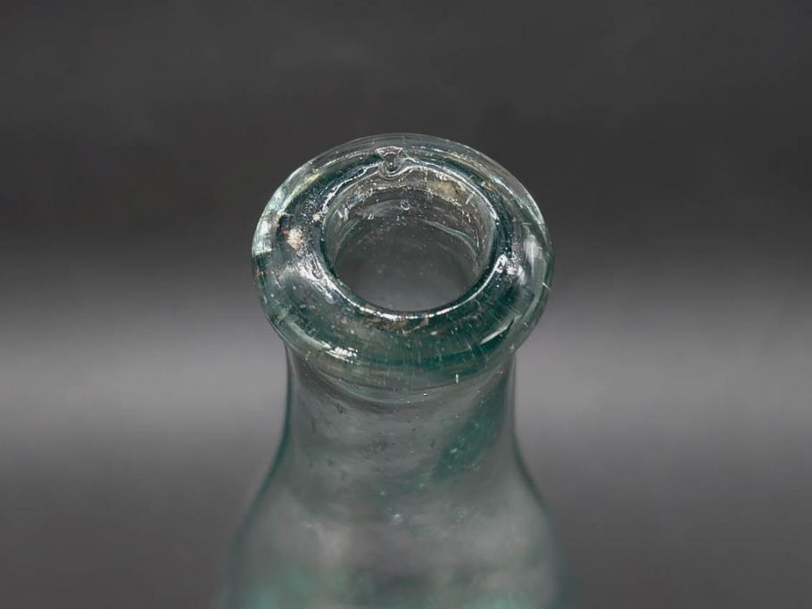 大正～昭和初期　気泡が味わい深いボトル瓶5点セット(ガラスビン、ガラス瓶、硝子、薬瓶、花瓶、花入、花器)(R-076943)
