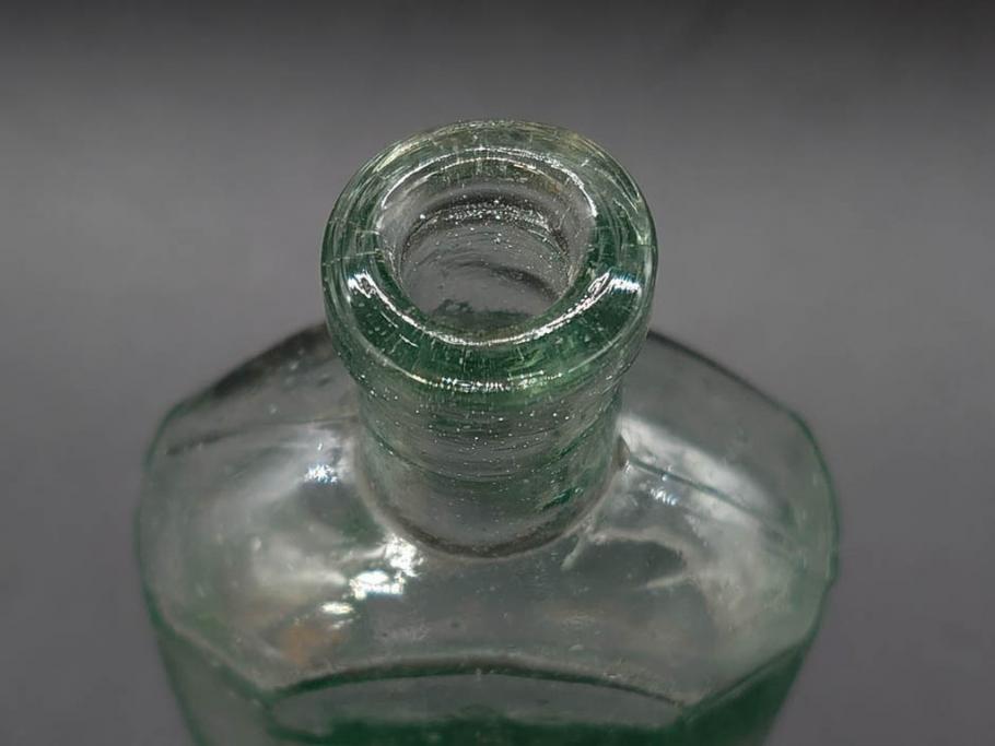 大正～昭和初期　気泡が味わい深いボトル瓶5点セット(ガラスビン、ガラス瓶、硝子、薬瓶、花瓶、花入、花器)(R-076943)
