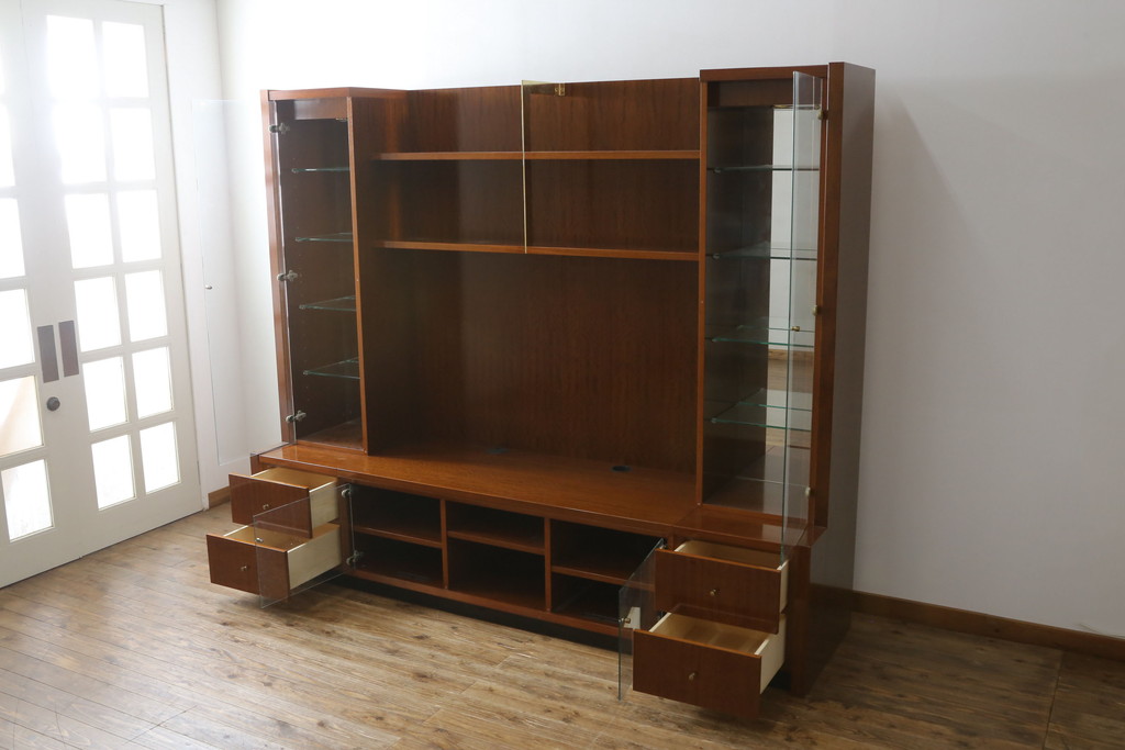 中古　美品!!　カリモク家具(karimoku)　ドマーニ(domani)　フォルザ(Forza)シリーズ　堂々とした佇まいが魅力的なシアターボード(テレビ台、テレビボード、収納棚、飾り棚、陳列棚)(R-079833)