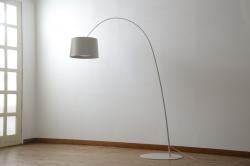 アンティーク照明　オイルランプリメイク　ノスタルジックな雰囲気をあじわえるテーブルランプ(スタンドライト、卓上照明)(R-049050)
