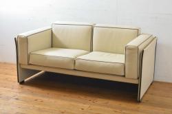 【買取】Cassina(カッシーナ)　405　DUC(デュック)　FX革　2人掛けソファを買取りました。(定価約110万円)