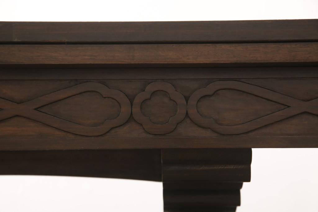 イギリスアンティーク家具　ウォールナット材　細かな細工に上質さが感じられる大型ドローリーフテーブル(ダイニングテーブル、エクステンションテーブル)(R-051617)