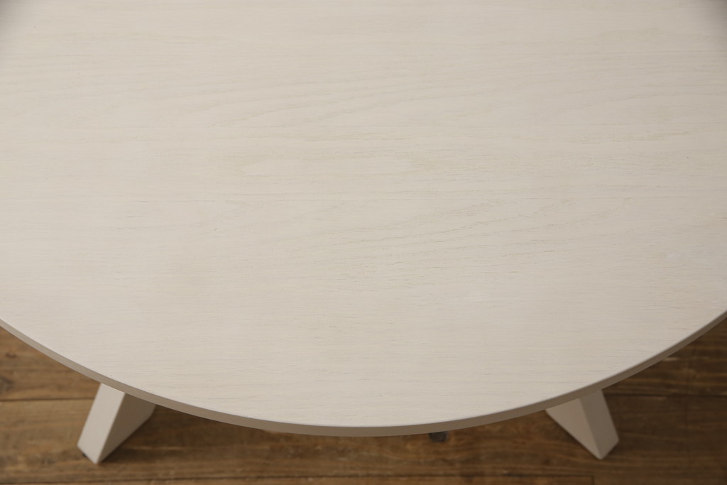 中古　美品　arflex(アルフレックス)　MEDUSA(メデューサ)シリーズ　洗練されたデザインが目を惹くテーブル(ダイニングテーブル、ラウンドテーブル)(R-052558)