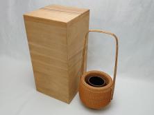 作家物　飯塚好　水無瀬書　虎斑　歳月を重ねた味わいある将棋駒(漆、盛上駒、彫埋駒、駒箱付き)(R-079112)