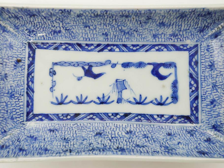 江戸期　成化年製　古伊万里　染付　微塵唐草　松竹梅文　約20cm　6.6寸　お料理を引き立ててくれる長皿2枚セット(角皿、和食器、和皿、六寸六分)(R-080999)