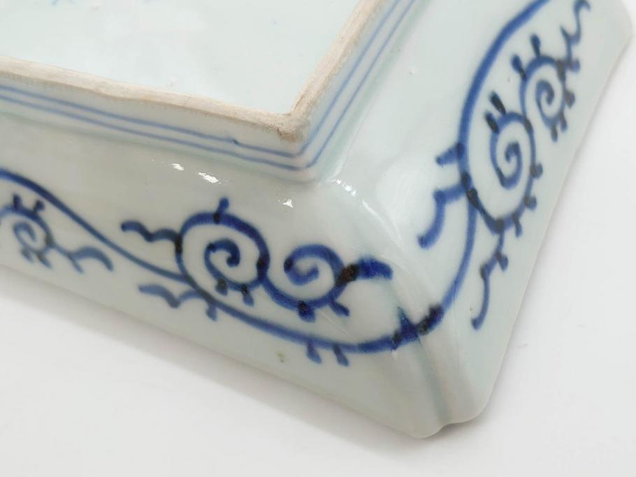 江戸期　成化年製　古伊万里　染付　微塵唐草　松竹梅文　約20cm　6.6寸　お料理を引き立ててくれる長皿2枚セット(角皿、和食器、和皿、六寸六分)(R-080999)