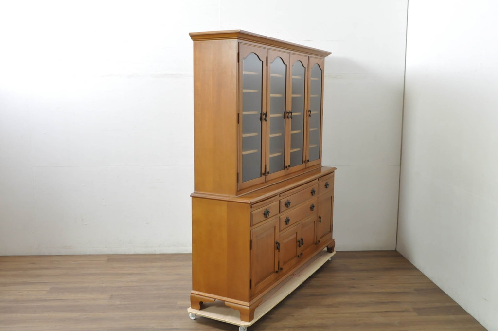 中古　美品　最高級!!　職人手作りオーダー家具　上質な作り込みの横浜ダニエル風作業台付きキャビネット(収納棚、戸棚、カップボード、食器棚)(製作費約185万円)(R-080277)