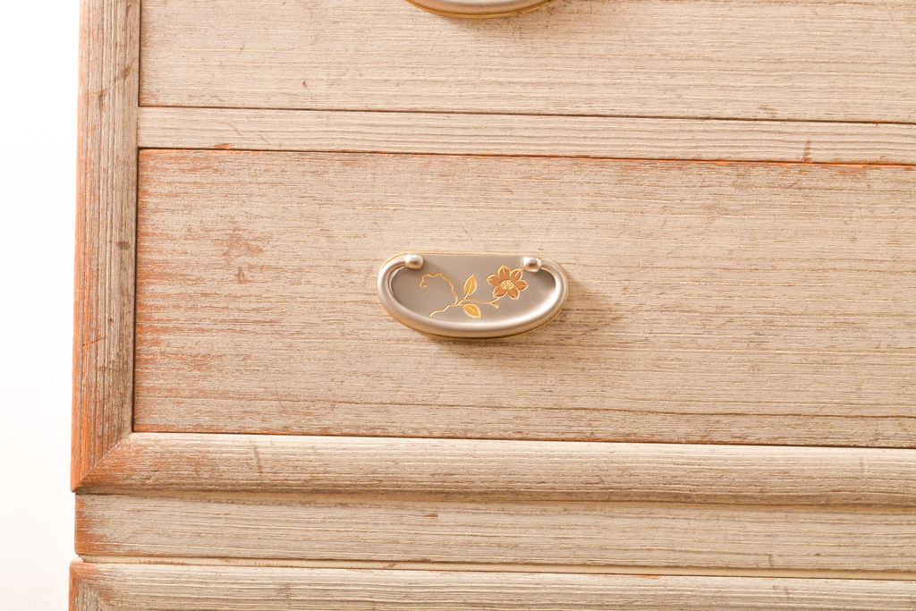 中古　国産　職人手作り　細部までこだわって作られた高級総桐箪笥(胴厚・四方丸)(桐たんす、整理タンス、衣装箪笥、バラ売り可能)(R-057093)