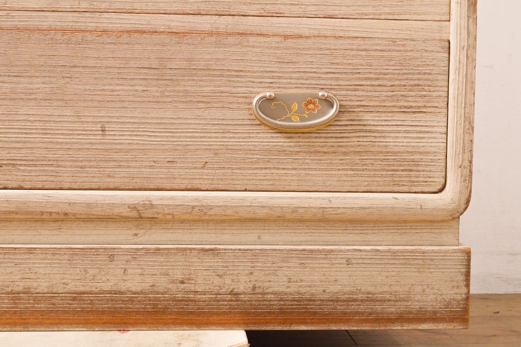 中古　国産　職人手作り　細部までこだわって作られた高級総桐箪笥(胴厚・四方丸)(桐たんす、整理タンス、衣装箪笥、バラ売り可能)(R-057093)