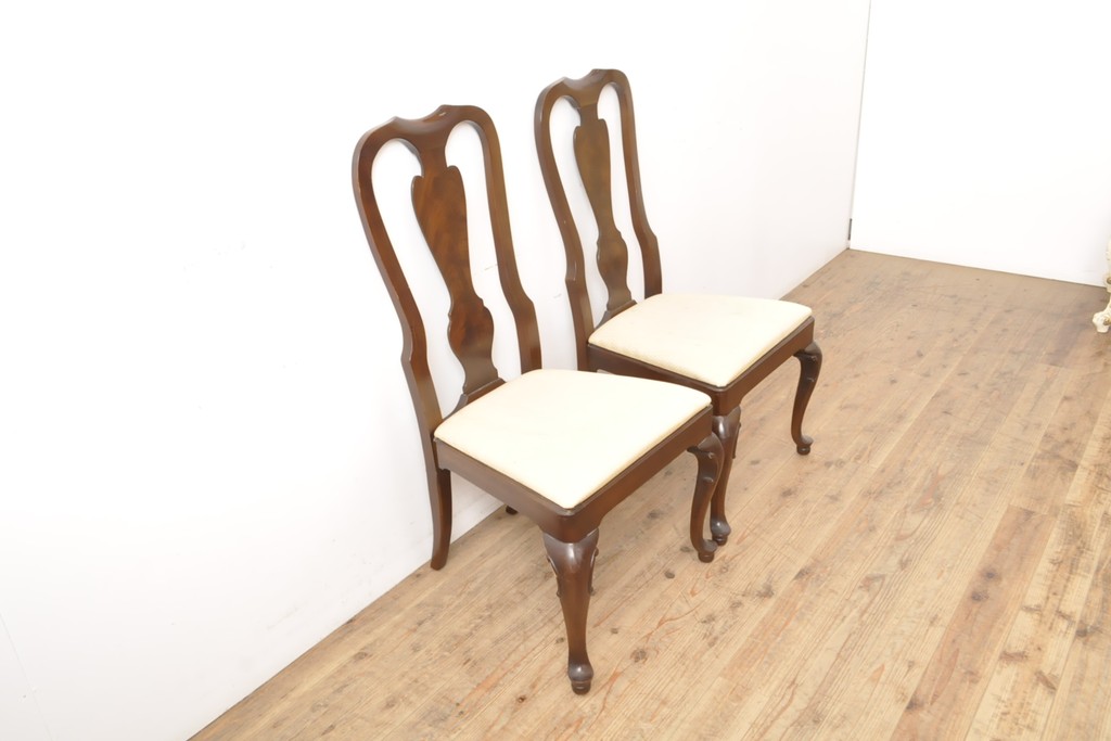 中古　DREXEL HERITAGE(ドレクセルヘリテイジ)　VINTAGE CHERRY(ビンテージチェリー)シリーズの猫脚付きチェア2脚セット(ダイニングチェア、椅子、イス)(R-056560)