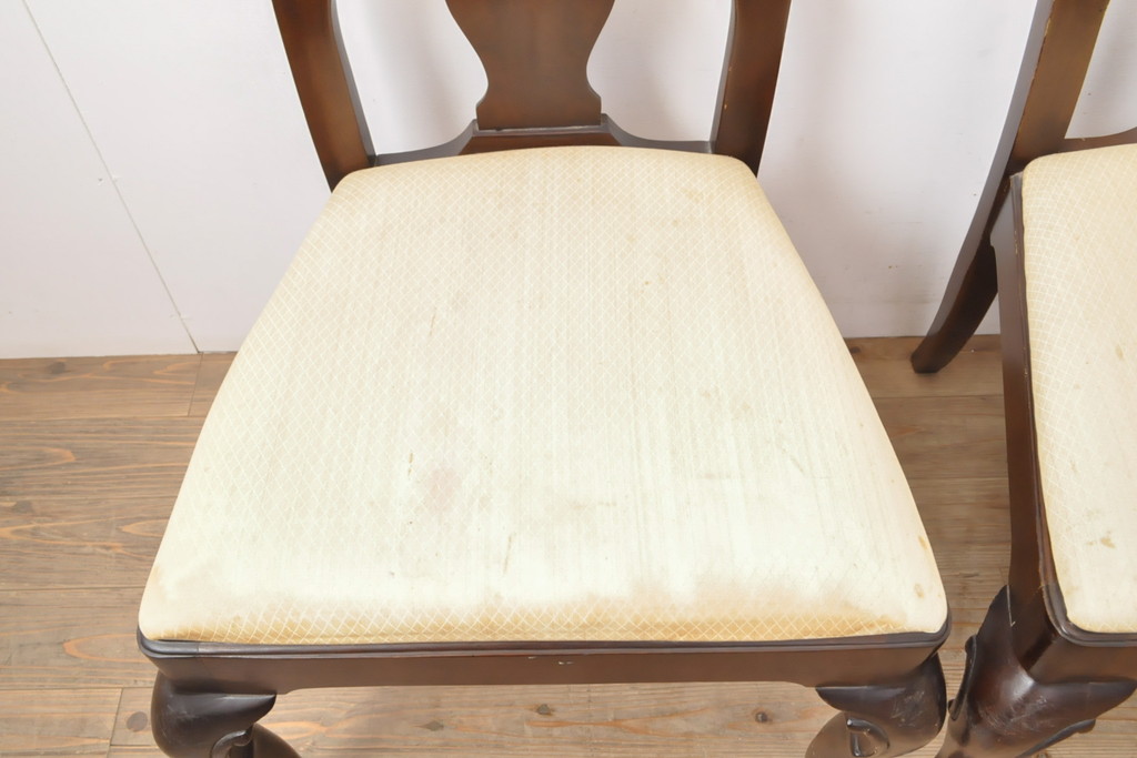 中古　DREXEL HERITAGE(ドレクセルヘリテイジ)　VINTAGE CHERRY(ビンテージチェリー)シリーズの猫脚付きチェア4脚セット(ダイニングチェア、椅子、イス)(R-056561)