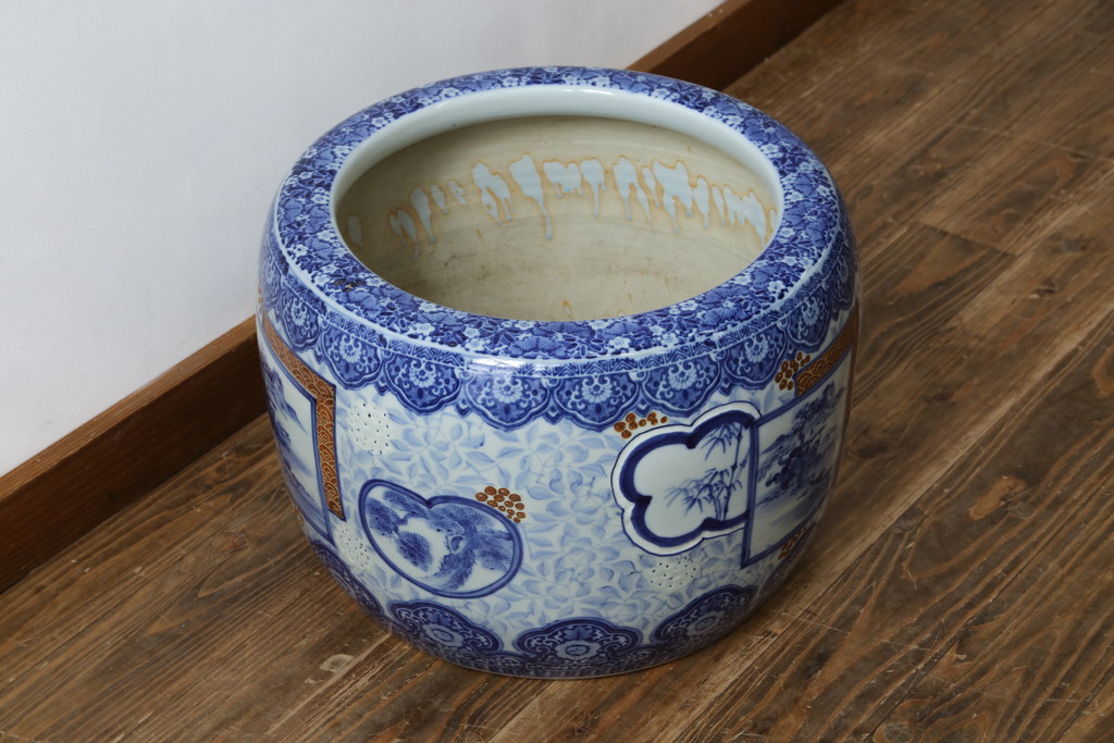 和製アンティーク　昭和初期〜中期　窓絵松竹図・南天　縁起の良いモチーフが描かれた瀬戸火鉢(鉢カバー、傘立て、金魚鉢)(R-079824)