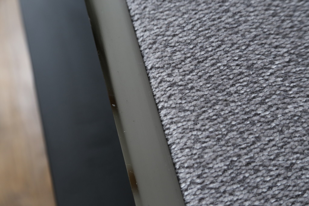 中古　イタリア　ミノッティ(Minotti)　シンプルながら洗練された佇まいのオットマン(フットスツール、1Pソファ、椅子)(R-061474)