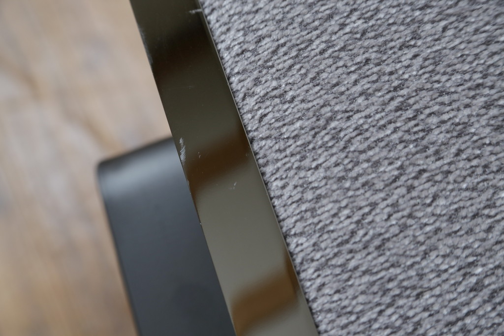 中古　イタリア　ミノッティ(Minotti)　シンプルながら洗練された佇まいのオットマン(フットスツール、1Pソファ、椅子)(R-061473)