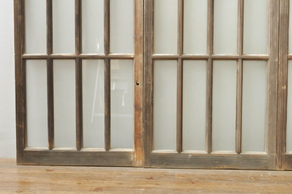 アンティーク建具　レトロな空間作りにおすすめなガラス窓2枚セット(引き戸、ガラス戸)(R-081310)