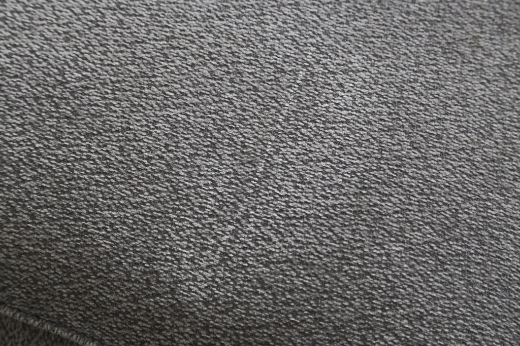 中古　イタリア　ミノッティ(Minotti)　シンプルながら洗練された佇まいの3人掛けソファ(3人掛け、3P)(定価約300万円)(R-061470)