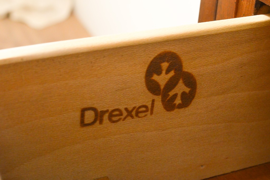 中古　美品　DREXEL HERITAGE(ドレクセルヘリテイジ)　意外とレア!　マホガニー材製ビューローブックケース(デスク、机、本棚、本箱、収納棚、在宅用、在宅ワーク)(R-056908)
