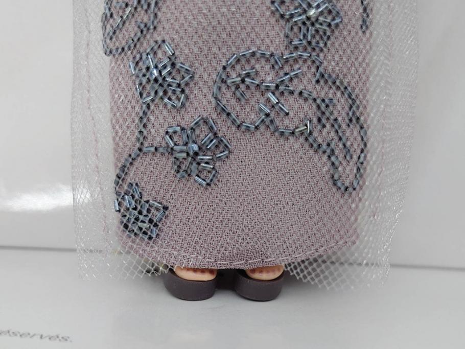 GIORGIO ARMANI BARBIE DOLL(ジョルジオ アルマーニ バービー人形)　高さ 約30cm　エレガントな雰囲気が魅力の人形(LIMITED EDITION 、リミテッドエディション、COLLECTIBLES、共箱付き)(R-081005)