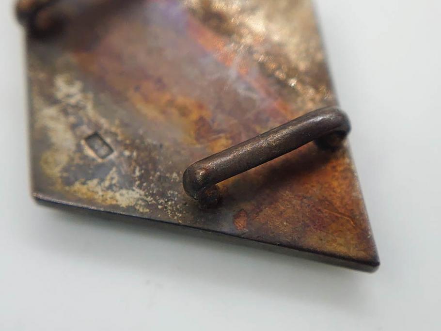 アンティーク　時代物　金工　彫金　気品を感じる帯留7点セット(在銘作家物、弘光、ハト、鳩、ツル、鶴、花、波に千鳥、観世水、帯留め、着物道具、和装小物、アクセサリー、ケース付き)(R-081012)