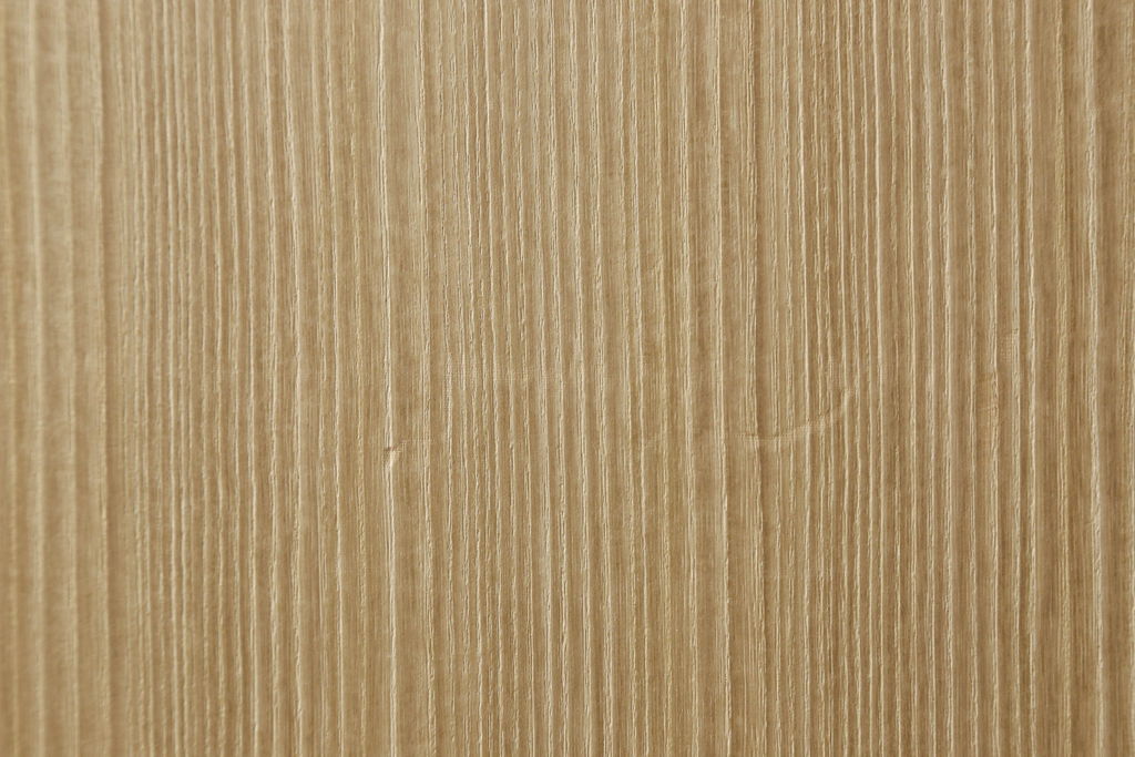 中古　美品　国産　職人手造り　透かしの金具が素敵な総桐箪笥(胴厚、四方丸、総桐たんす、着物箪笥、和タンス、衣装箪笥)(R-060549)
