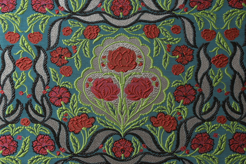 中古　超美品　グッチ(GUCCI)　フローラル&ビー(ハチ)　エキゾチックな雰囲気を醸し出す4パネルスクリーン(フローラルジャカード、ビージャガード、パーテーション、間仕切り、衝立て、折り畳み、つい立て)(定価約308万円)(R-060938)