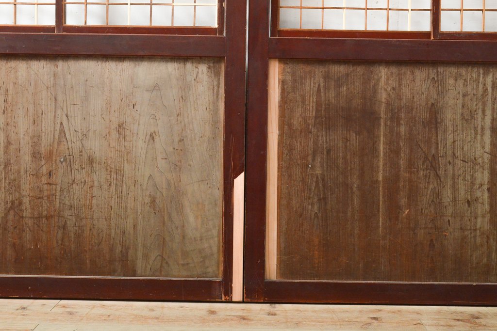 アンティーク建具 レトロな格子入りの障子帯戸4枚セット(板戸
