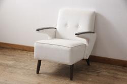 イギリスビンテージ　ERCOL(アーコール)　淡い色味のファブリックが上品な3人掛けソファ(ヴィンテージ、三人掛け、アームソファ、英国、北欧)(R-063033)