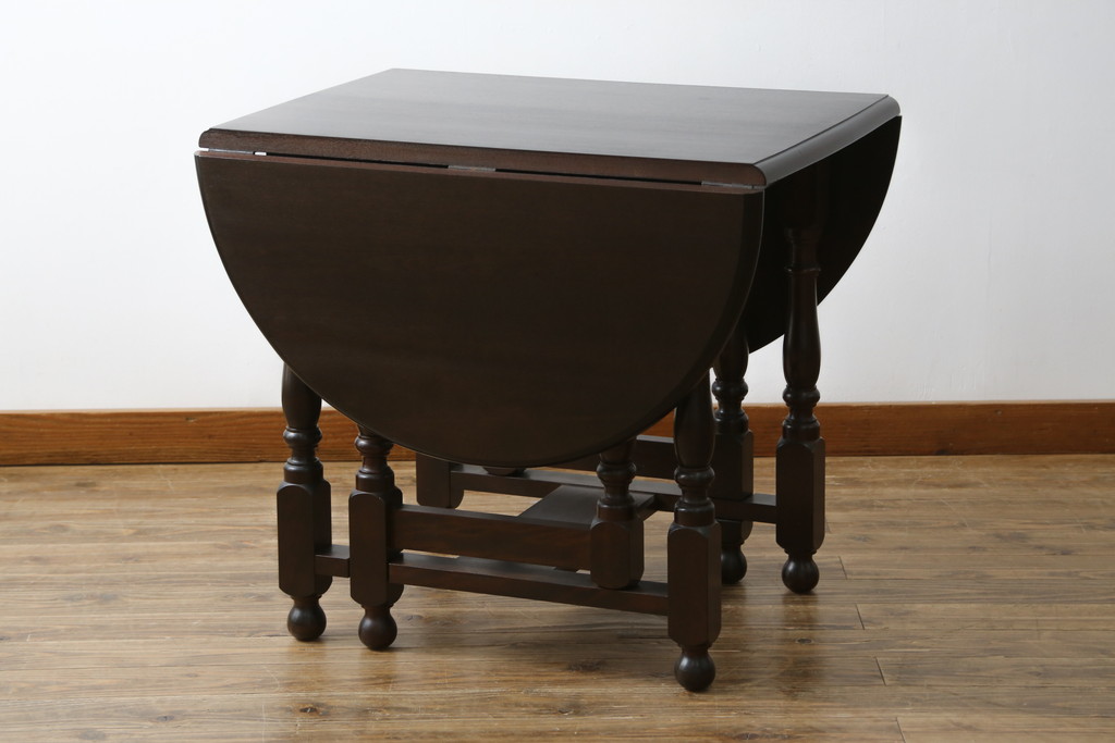 中古　美品　松本民芸家具　M型バタフライ卓(楕円)　凝った脚のデザインが優雅さを際立たせるバタフライテーブル(ドロップリーフテーブル、エクステンションテーブル、食卓、ダイニングテーブル、2人掛け、4人掛け、2P、4P)(定価約28万)(R-078100)