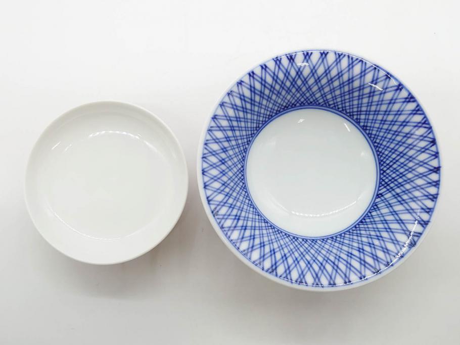 酒井田柿右衛門　肥前国南川原　染錦　二重渦福　丸形　約10cm　3.1寸　匠の技が光る珍味入5客セット(蓋付き器、裏印、小物入れ、香合、蓋物、菓子鉢、茶壷、共箱付き、和食器、陶器、三寸一分)(R-081209)
